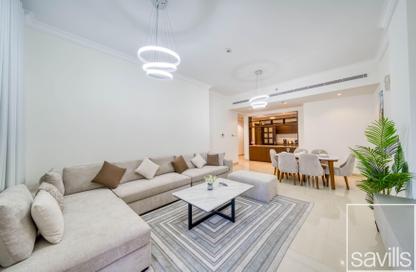 Apartment - 1 - 2 for rent in Sarai Apartments - The Crescent - Palm Jumeirah - Dubai