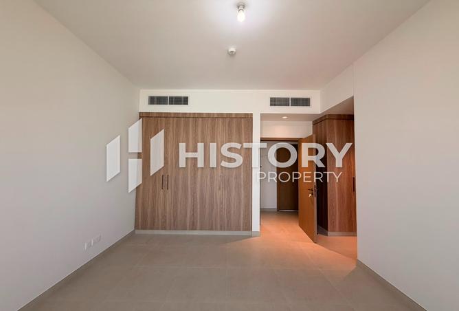 3-bed townhouse in Toledo — photo 2