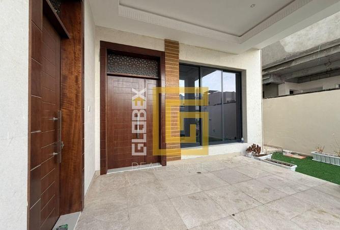 74255828 - Property Image 2