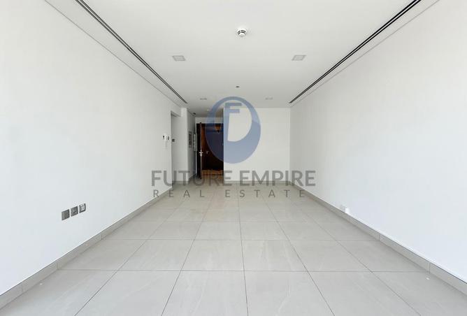 103677419 - Property Image 3