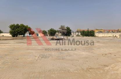 أرض - استوديو للايجار في الصجعة الصناعية - الصجعة - الشارقة