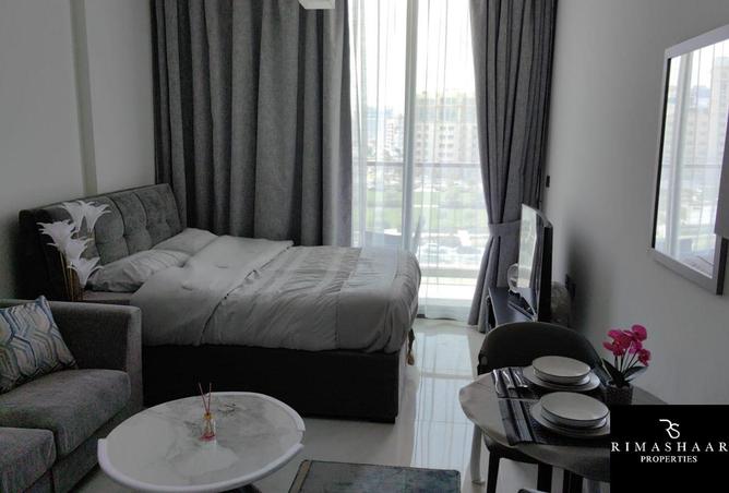 100868720 - Property Image 2