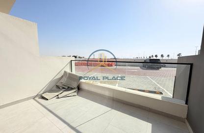 شقة - 1 حمام للايجار في ذا سكوير - مدينة دبي الصناعية - دبي