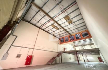 Warehouse - Studio for rent in Dubai Investment Park (DIP) - Dubai Warehouse - Studio for rent in Dubai Investment Park (DIP) - Dubai