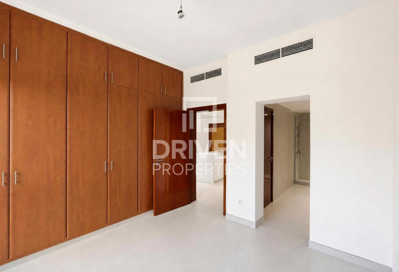 Renovated | Kitchen Appliances | Vacant Now photo 9