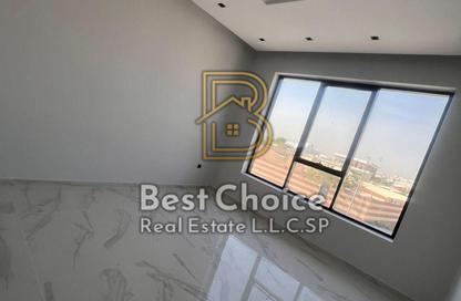 Villa - 5 - 6 for rent in Al Tarfa - Mughaidir - Sharjah