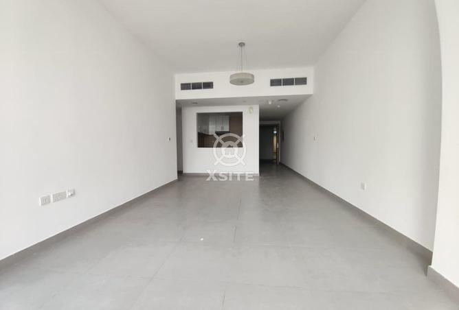 76594157 - Property Main Image