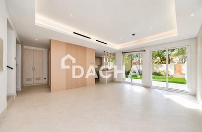Townhouse - 4 - 4 for rent in Springs 8 - The Springs - Dubai
