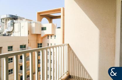 Apartment - 2 Bedrooms - 1 Bathroom for sale in Centrium Tower 4 - Centrium Towers - Dubai Production City (IMPZ) - Dubai
