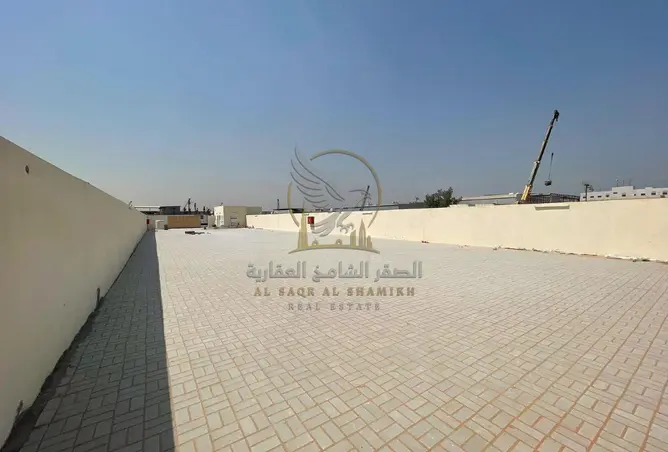 145526160 - Property Image 2