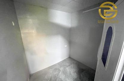 Warehouse - Studio - 1 Bathroom for rent in Al Quoz Industrial Area 3 - Al Quoz Industrial Area - Al Quoz - Dubai