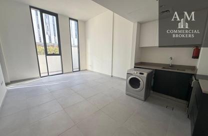 Apartment - 1 Bedroom - 2 Bathrooms for rent in The Solo - Aljada - Sharjah