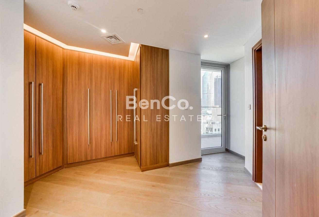Duplex | Ultra Luxury | Brand New photo 5