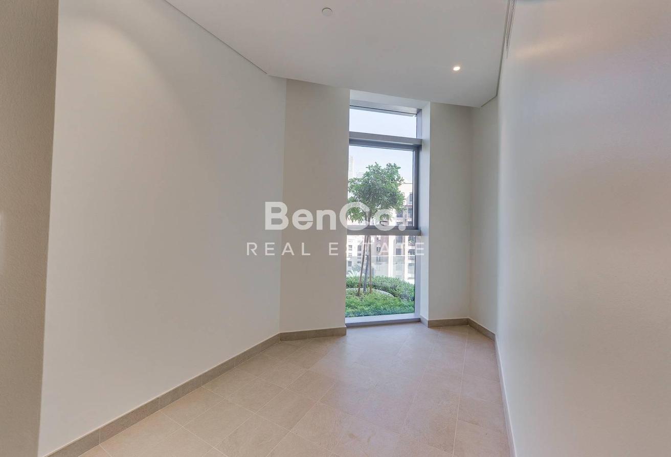 Duplex | Ultra Luxury | Brand New photo 8
