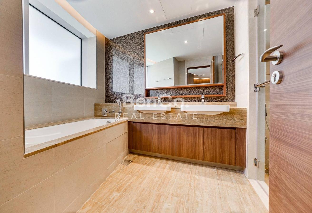 Duplex | Ultra Luxury | Brand New photo 21