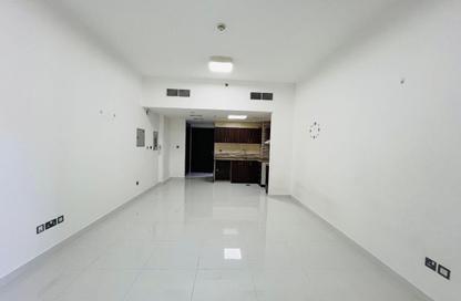 Apartment - Studio - 1 Bathroom for rent in Arabian Gate - Dubai Silicon Oasis - Dubai