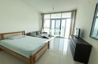 Apartment - Studio - 1 for rent in Carson C - Carson - Damac Hills - Dubai