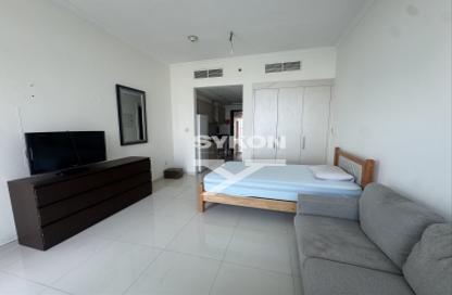 Apartment - Studio - 1 for rent in Carson C - Carson - Damac Hills - Dubai