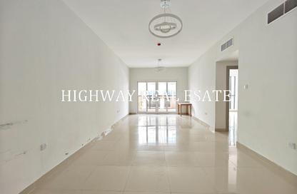 Apartment - 1 Bedroom - 2 Bathrooms for rent in Muwaileh 29 Building - Muwaileh - Sharjah