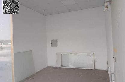 Shop - Studio for rent in Jwezaa - Sharjah