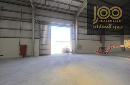 Warehouse - Studio - 2 for rent in Umm Al Thuoob - Umm Al Quwain