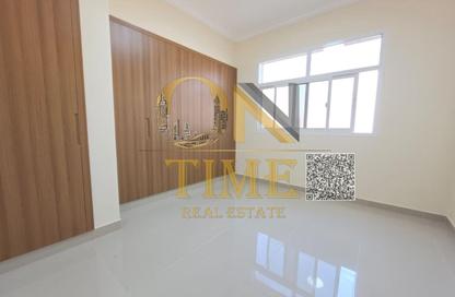 Apartment - 2 Bedrooms - 3 Bathrooms for rent in Al Jurf Industrial 3 - Al Jurf Industrial - Ajman
