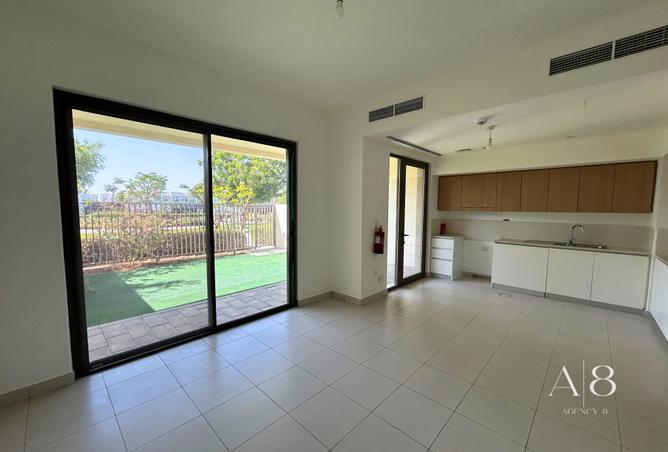 110975826 - Property Image 3