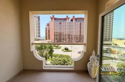 Apartment - 2 Bedrooms - 3 Bathrooms for rent in Al Das - Shoreline Apartments - Palm Jumeirah - Dubai