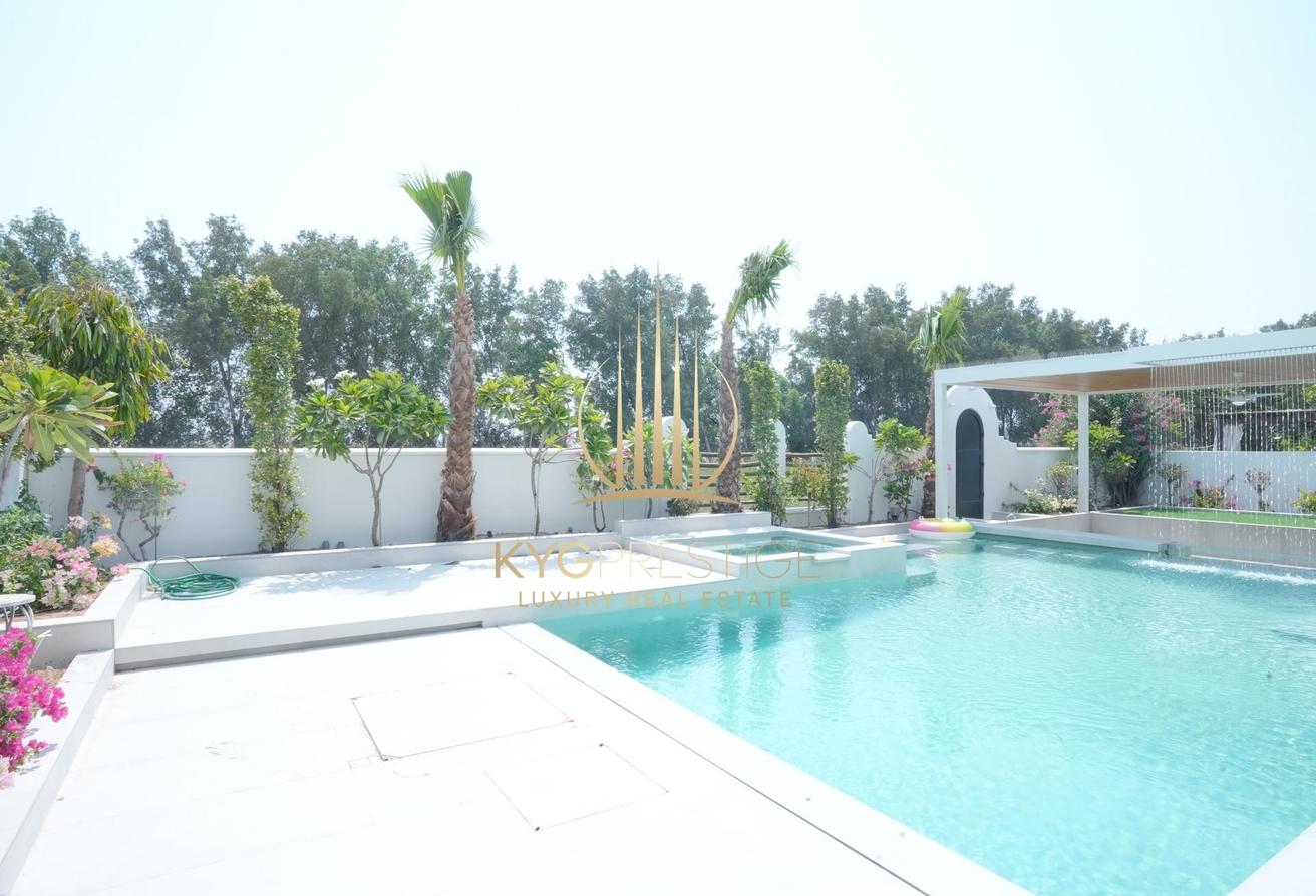 Rare Opportunity | Fully renovated | Vacant photo 28