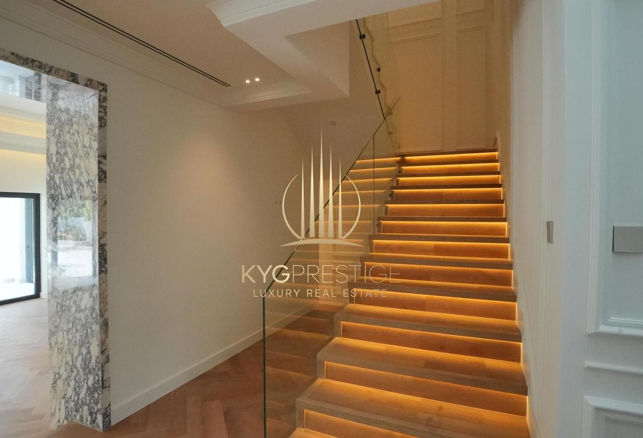Rare Opportunity | Fully renovated | Vacant photo 10