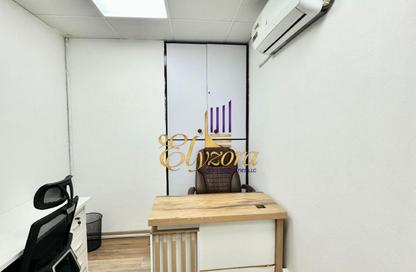 Office Space - Studio - 4 for rent in Al Kazim Building - Karama Park Area - Al Karama - Bur Dubai - Dubai