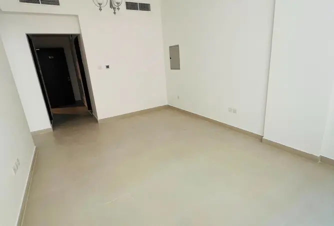127930381 - Property Image 2