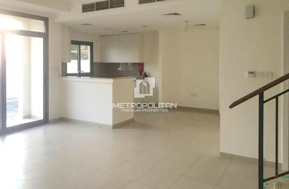 Townhouse - 3 - 4 for rent in Noor Townhouses - Town Square - Dubai