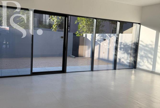 83227838 - صورة العقار 2