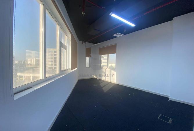 81932016 - Property Image 2