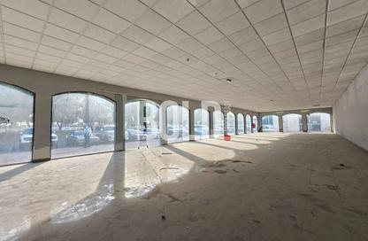 Show Room - Studio - 2 Bathrooms for rent in Rabdan - Abu Dhabi