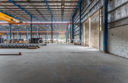 Warehouse - Studio for rent in Dubai Investment Park 1 (DIP 1) - Dubai Investment Park (DIP) - Dubai