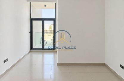 Apartment - 2 - 3 for rent in Alemas - Dubai Investment Park 1 (DIP 1) - Dubai Investment Park (DIP) - Dubai