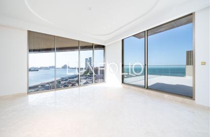 Apartment - 4 Bedrooms - 6 Bathrooms for sale in Ellington Beach House - The Crescent - Palm Jumeirah - Dubai Apartment - 4 Bedrooms - 6 Bathrooms for sale in Ellington Beach House - The Crescent - Palm Jumeirah - Dubai