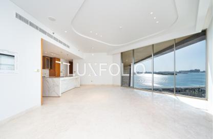 Apartment - 4 Bedrooms - 6 Bathrooms for sale in Ellington Beach House - The Crescent - Palm Jumeirah - Dubai