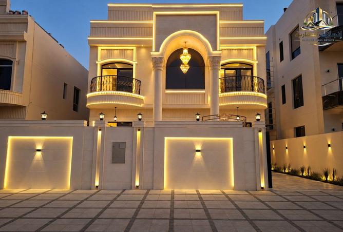 فيلا 6غرف قريب مسجد والخدامات بسعر شامل وقابل