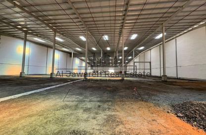 Warehouse - Studio - 1 Bathroom for rent in Umm Al Thuoob - Umm Al Quwain