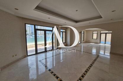Villa - 5 Bedrooms - 5 Bathrooms for rent in Garden Homes Frond A - Garden Homes - Palm Jumeirah - Dubai