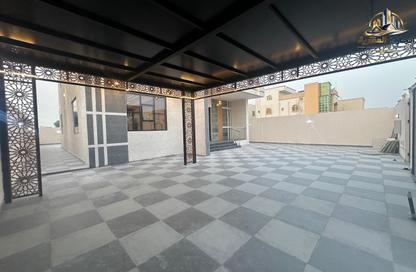 Villa - 5 - 7 for sale in Al Rawda 2 Villas - Al Rawda 2 - Al Rawda - Ajman