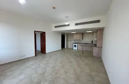 Apartment - 1 Bedroom - 2 Bathrooms for rent in Shakespeare Circus 1 - Shakespeare Circus - Motor City - Dubai Apartment - 1 Bedroom - 2 Bathrooms for rent in Shakespeare Circus 1 - Shakespeare Circus - Motor City - Dubai