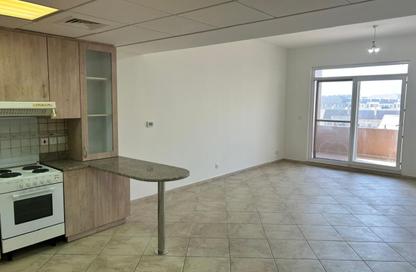 Apartment - 1 Bedroom - 2 Bathrooms for rent in Shakespeare Circus 1 - Shakespeare Circus - Motor City - Dubai