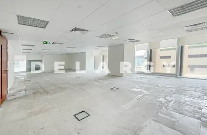 Office Space - Studio for rent in Maze Tower - Sheikh Zayed Road - Dubai