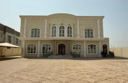 Villa - 7 Bedrooms - 7+ Bathrooms for rent in Nad Al Sheba 2 - Nad Al Sheba - Dubai Villa - 7 Bedrooms - 7+ Bathrooms for rent in Nad Al Sheba 2 - Nad Al Sheba - Dubai