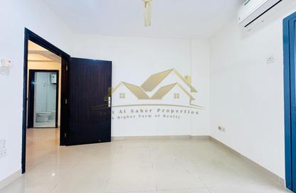 Apartment - Studio - 1 Bathroom for rent in Rola Road - Al Raffa - Bur Dubai - Dubai
