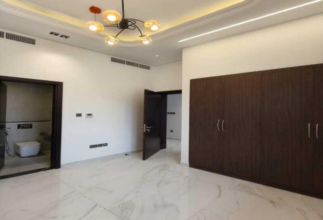 4BR + Maid’s | Spacious Layout | Unfurnished photo 16